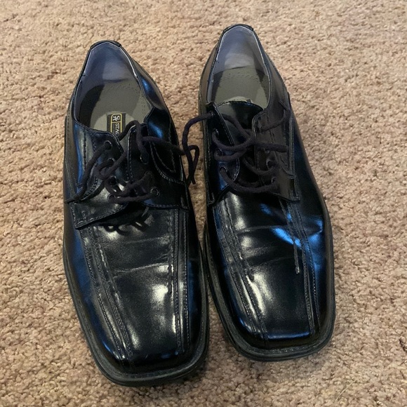 Stacy Adams Other - Boy’s dress shoes